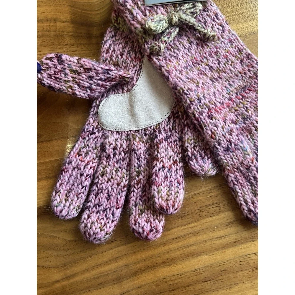 Isotoner Women's Cable‎ Knit Gloves, One Size, Peony NEW - Picture 3 of 7